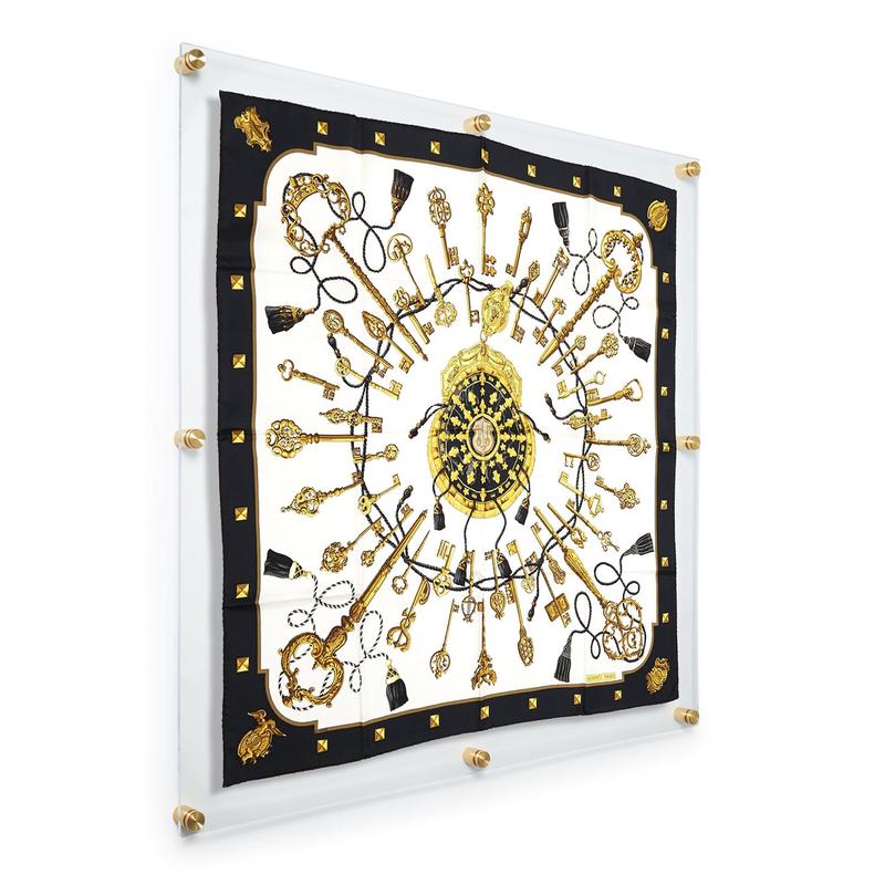 36×36\” Floating Clear Acrylic Scarf Frame (Frame Size 40×40\”)